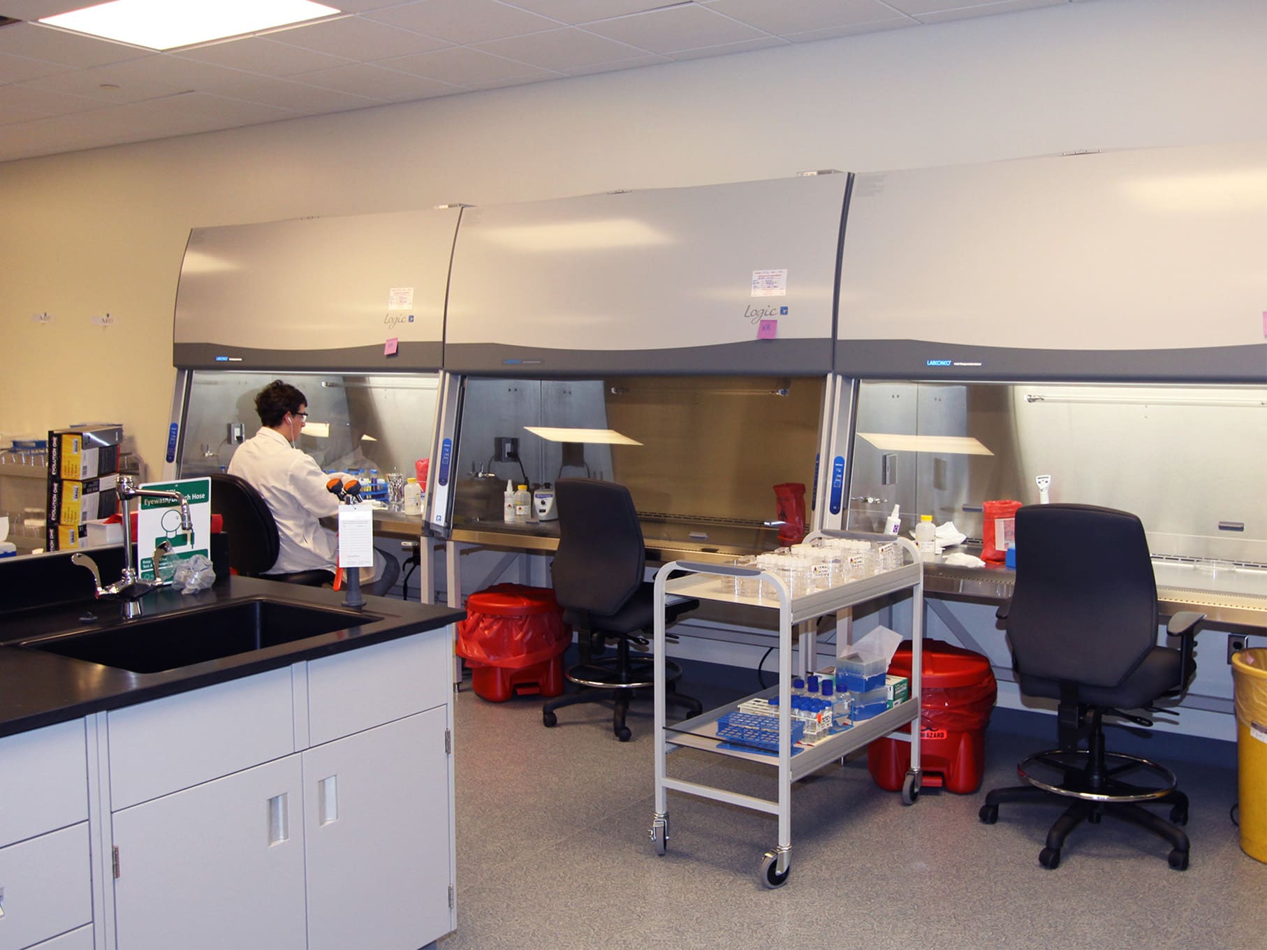 Covidien_Mansfield_Lab